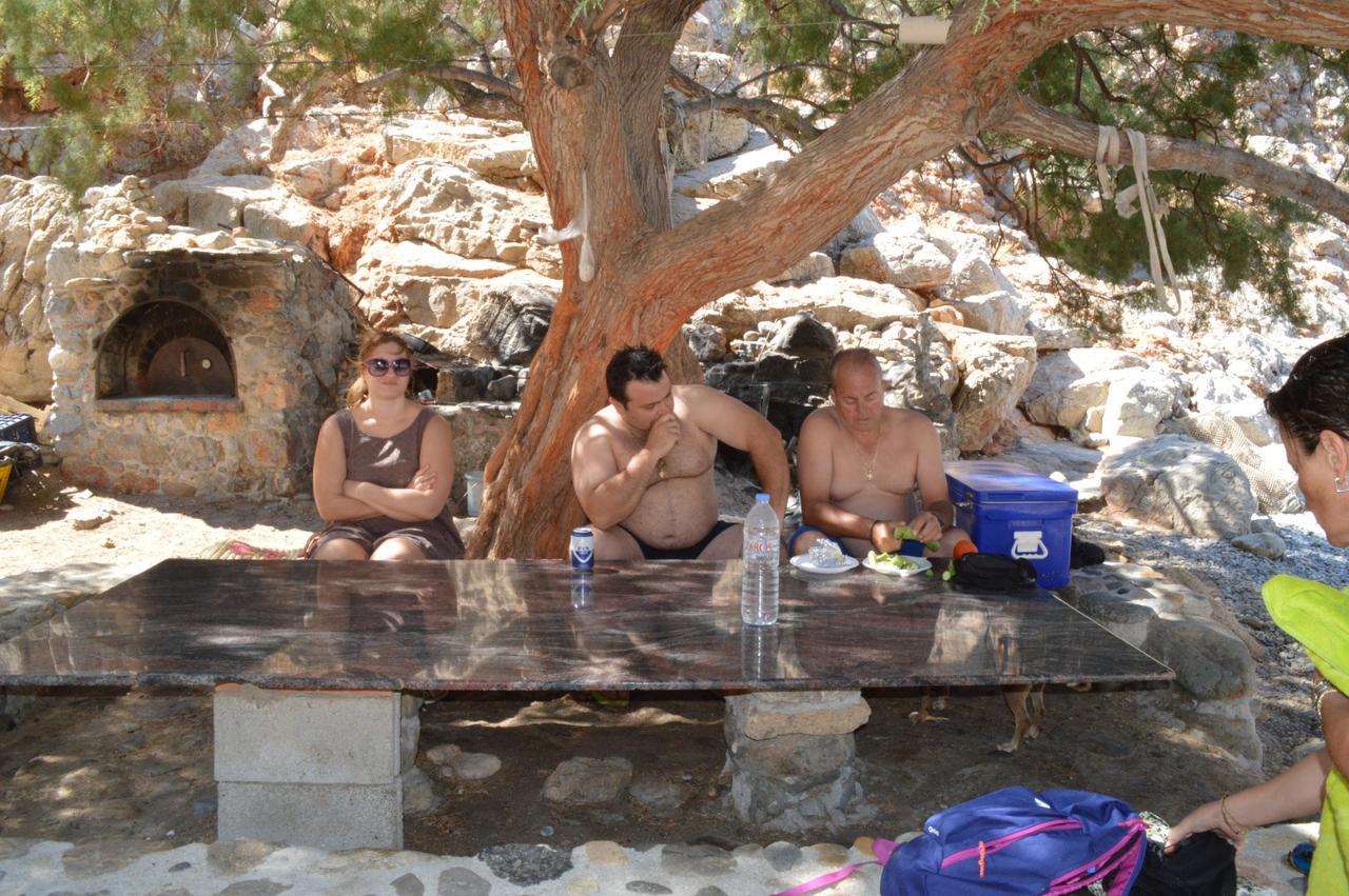 Tholos Rooms Kavoúsion 외부 사진