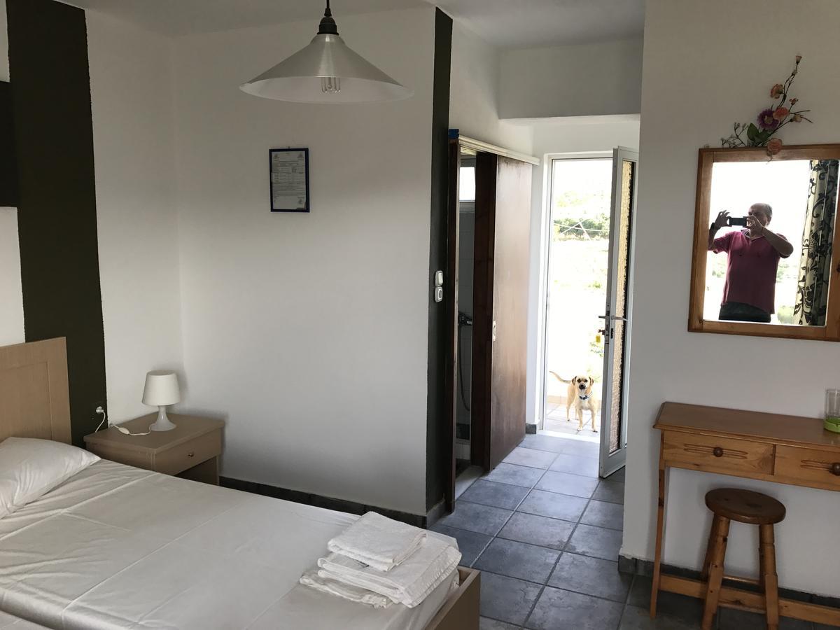 Tholos Rooms Kavoúsion 외부 사진