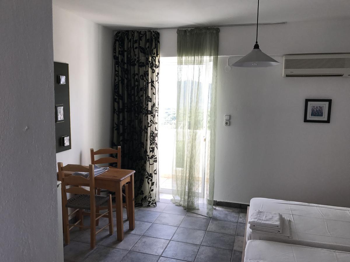 Tholos Rooms Kavoúsion 외부 사진