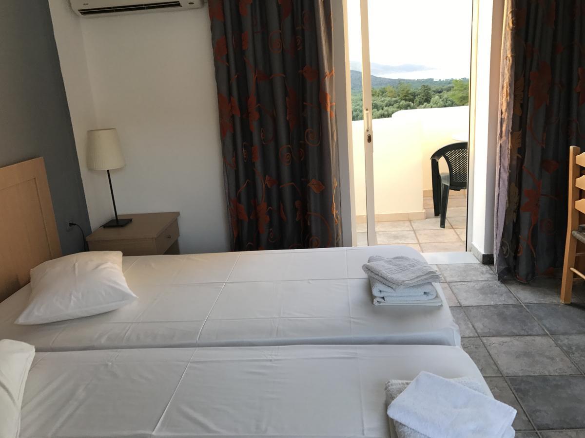 Tholos Rooms Kavoúsion 외부 사진