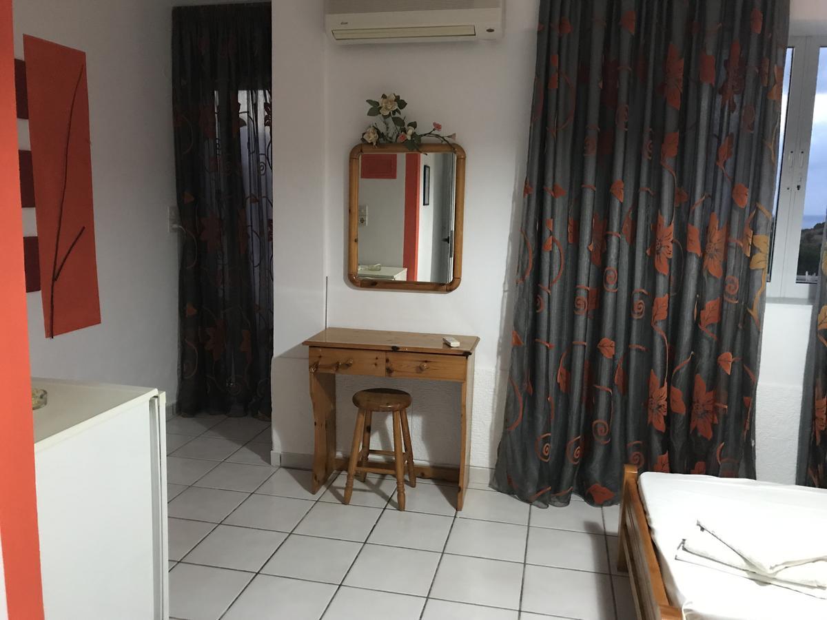 Tholos Rooms Kavoúsion 외부 사진
